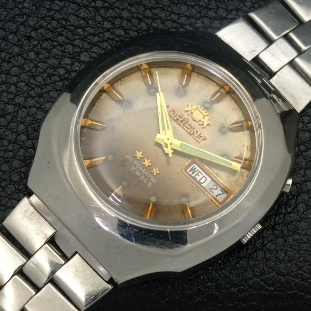 Vintage 1975 Ricoh Automatic Mens Silver Watch W/daydate & Gold accents